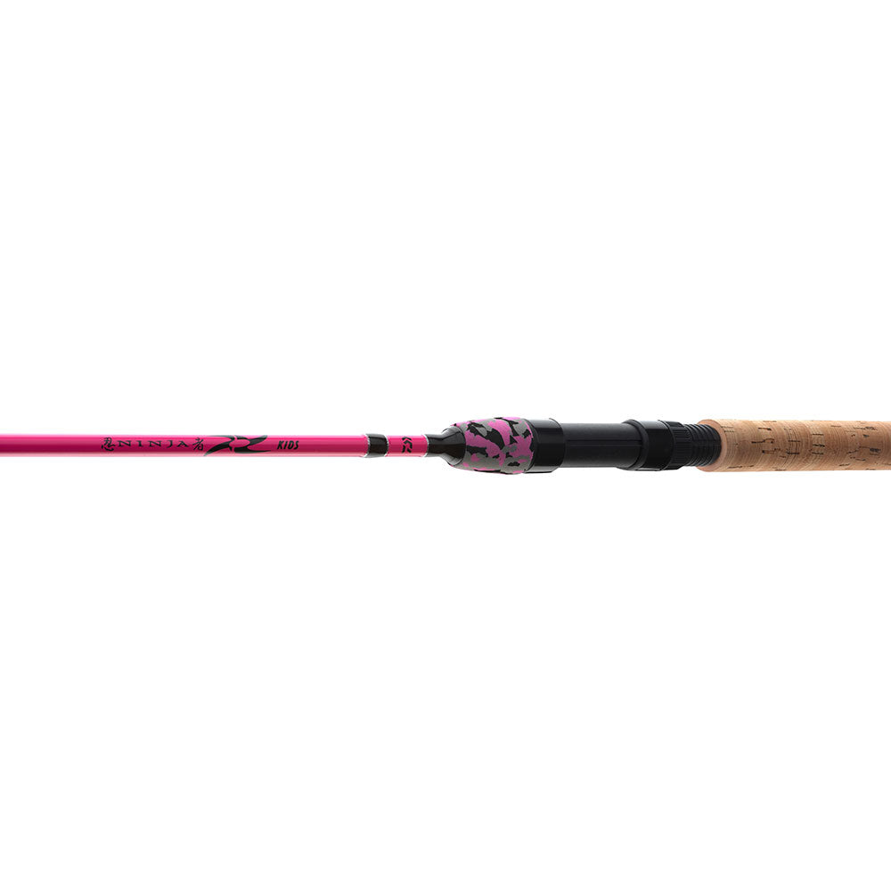 Daiwa-Ninja-X-Kids-Pink-03