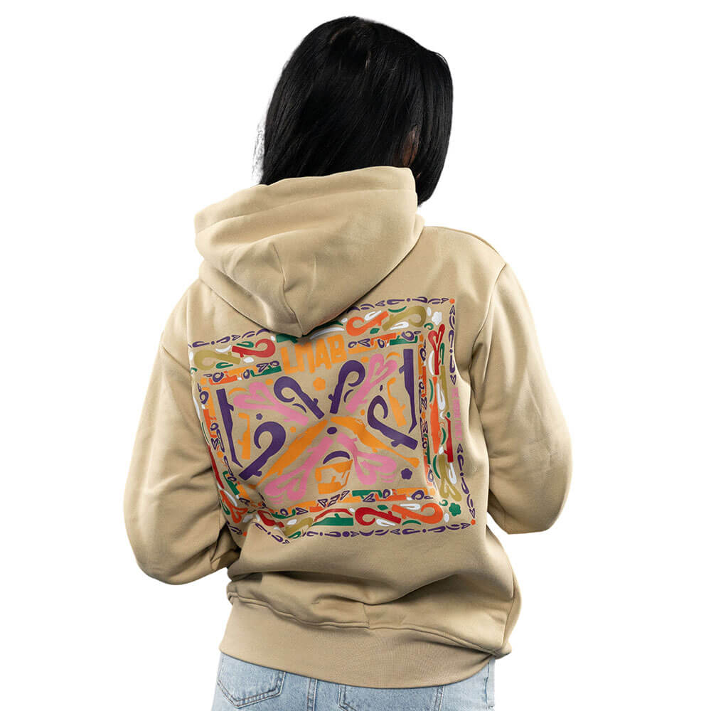 LMAB Drunk Family Hoodie Beige von hinten Frau