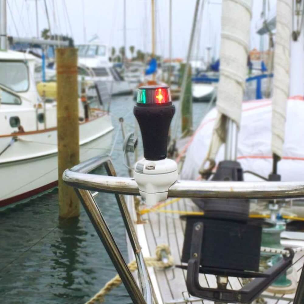 Railblaza Illuminate Navigational Bow-Light Beispiel 6