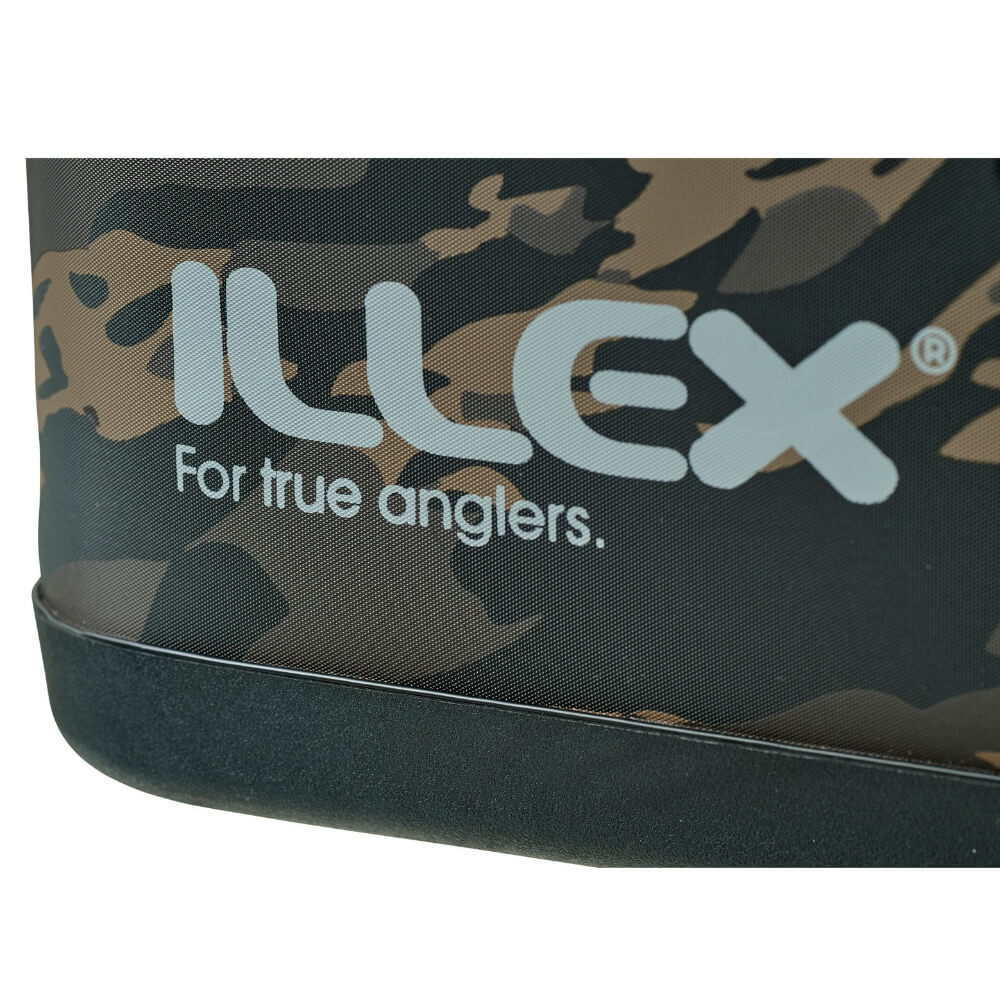Illex Bakkan Deluxe Tactic Boat 40 (Camo) bei HechtundBarsch.ch