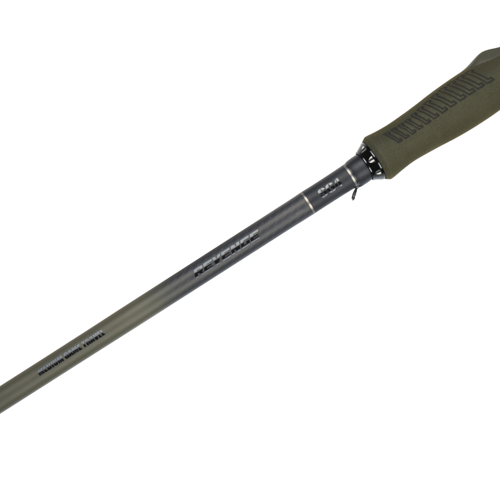Savage Gear Revenge SG4 Medium Game Travel 2nd Gen bei HechtundBarsch.ch